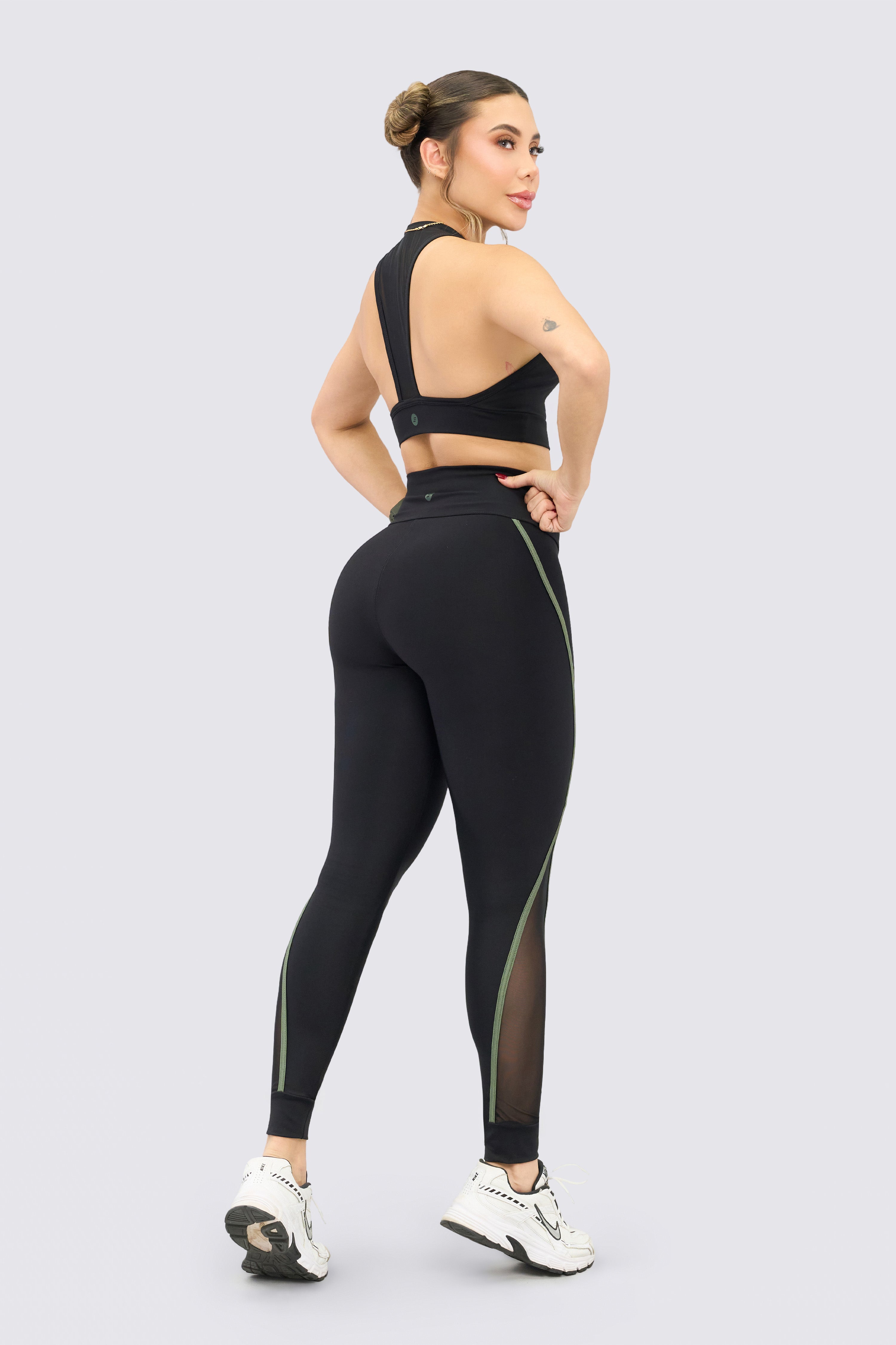 CGW Black & Green Mesh Leggings β High-Waisted Performance Fit