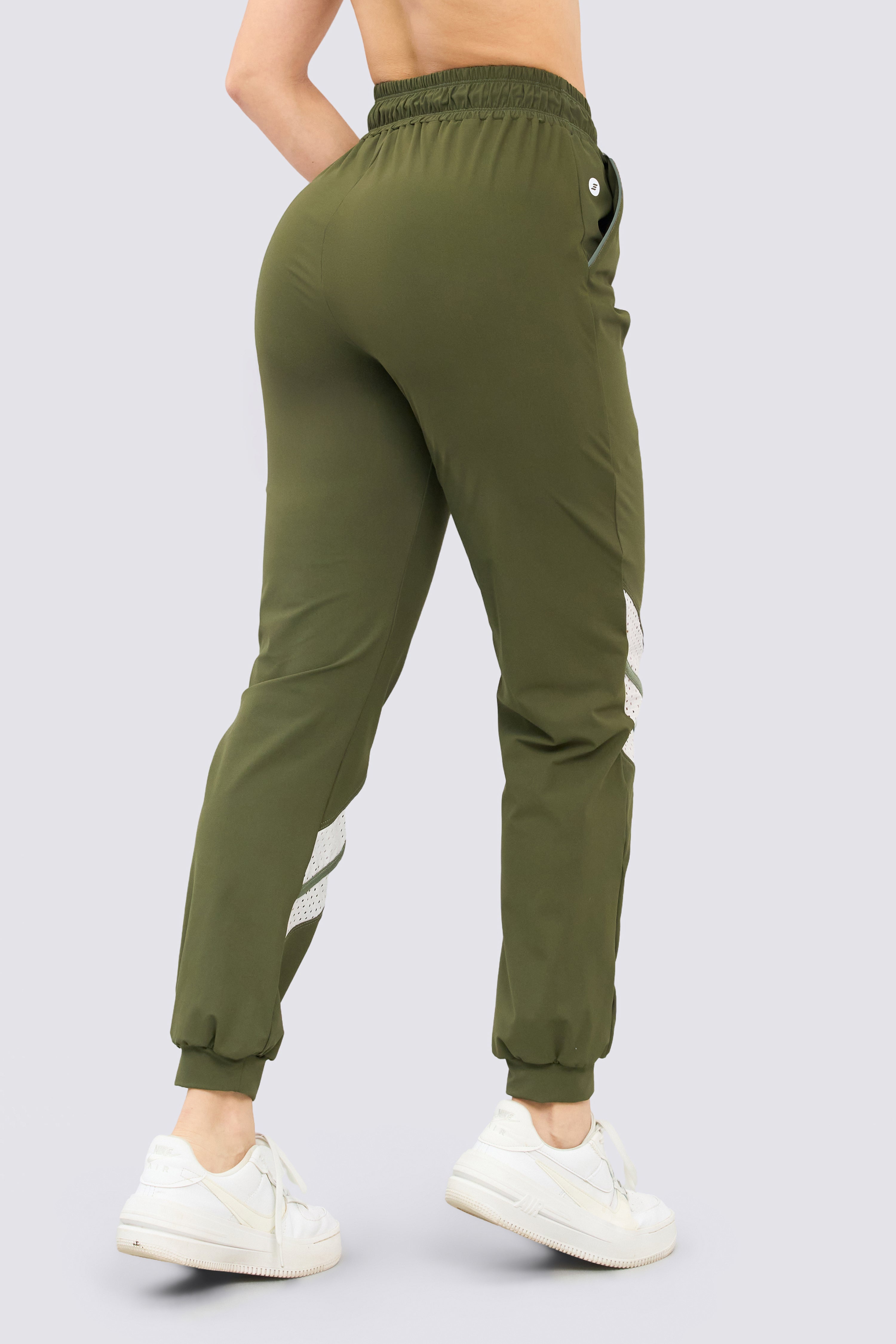 CGW Green Sports Jogger with White Mesh Detail – Comfort & Style