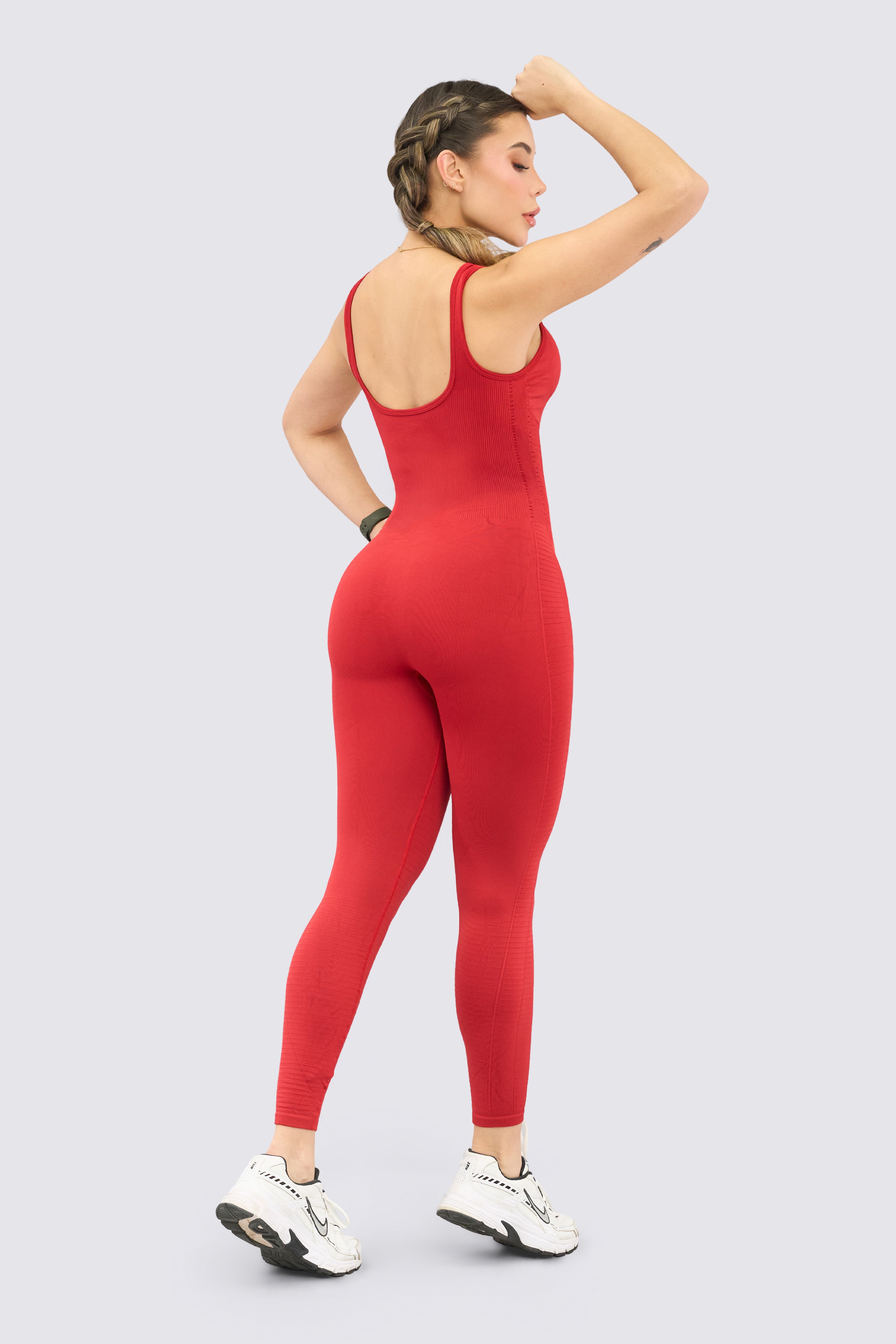 CGW Red Seamless Bodysuit – Bold Fit & Maximum Comfort