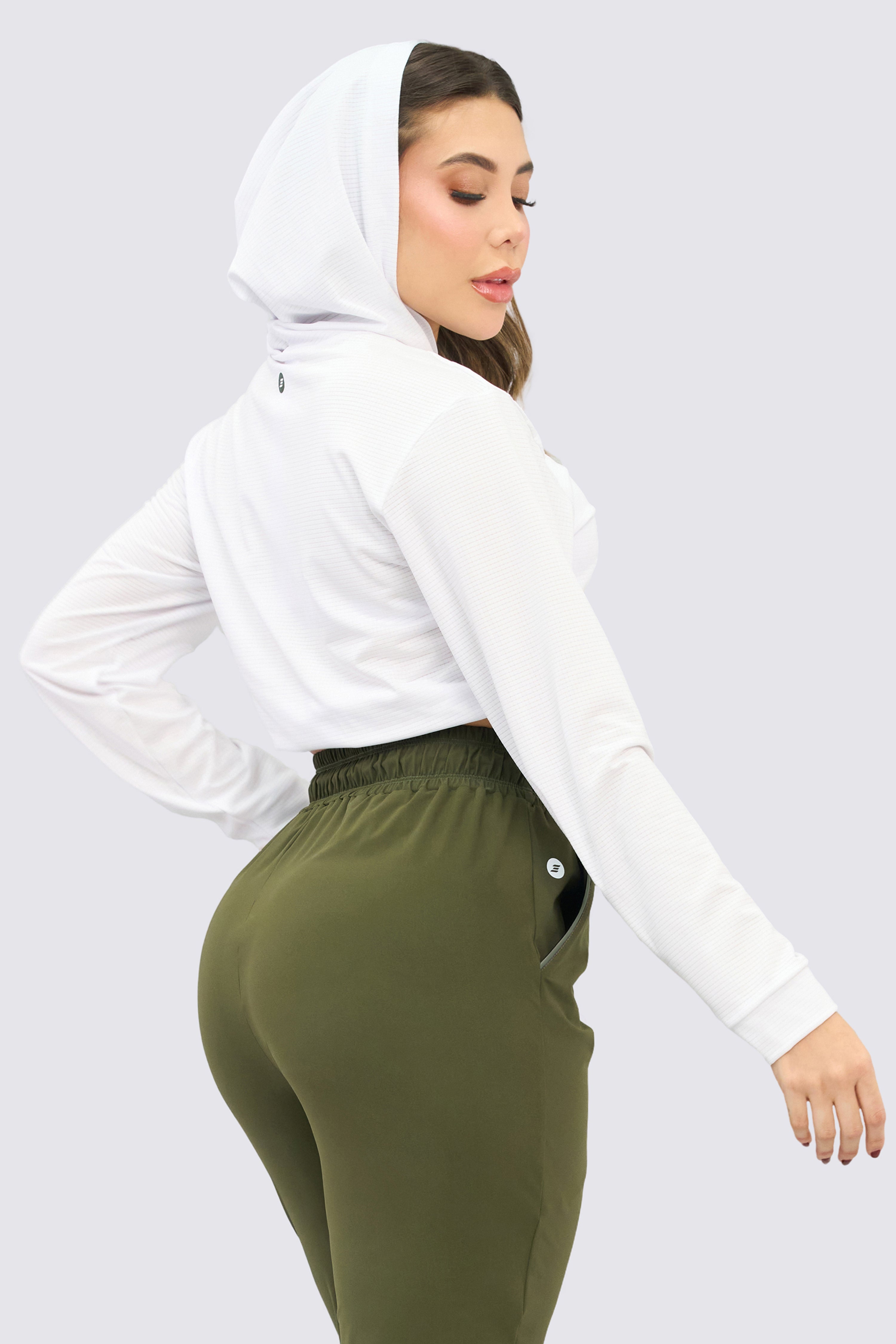 CGW Womenβs White Sports Hoodie β Cropped Lightweight Design