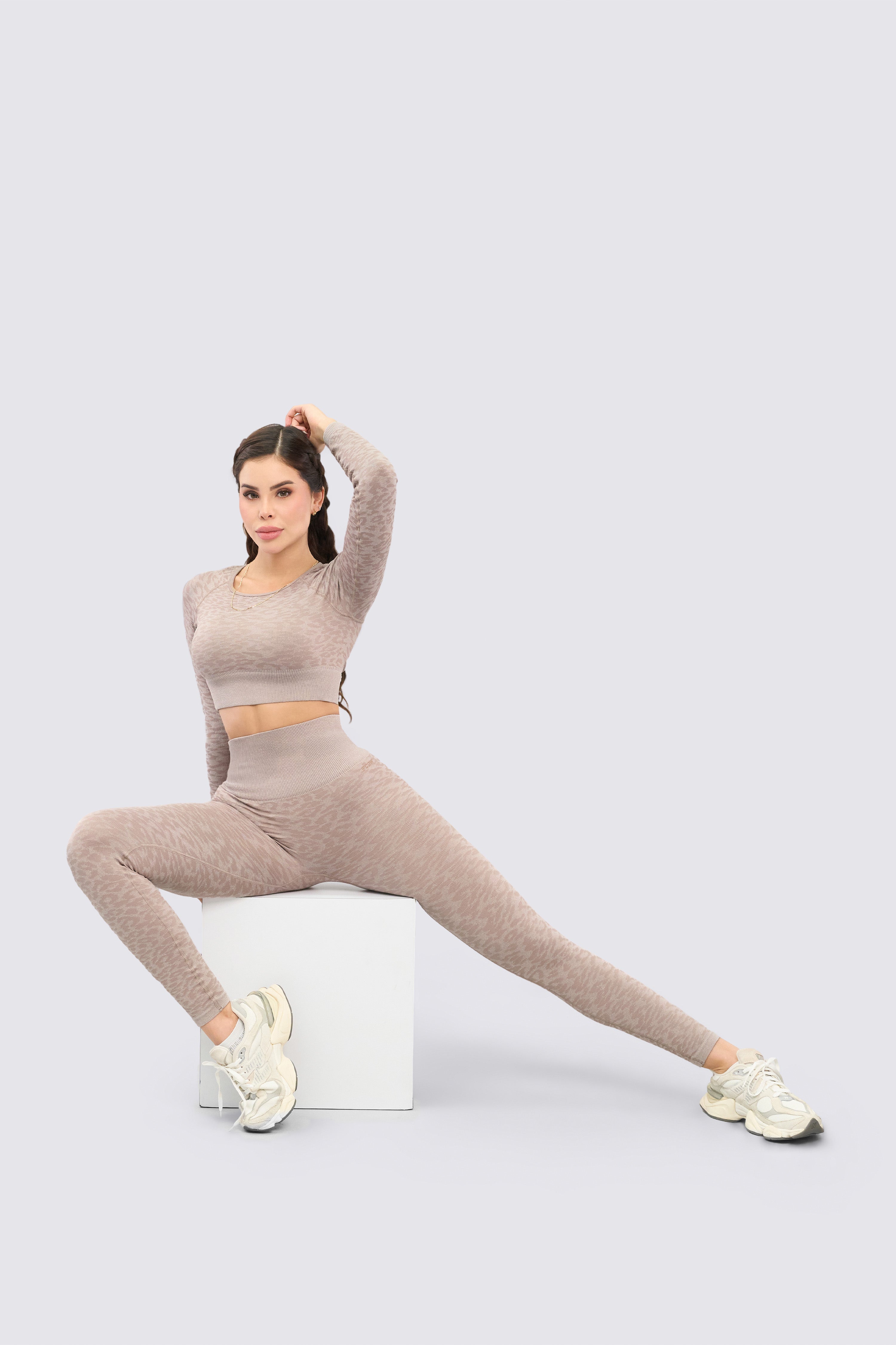 CGW Ivory Wild Seamless Leggings