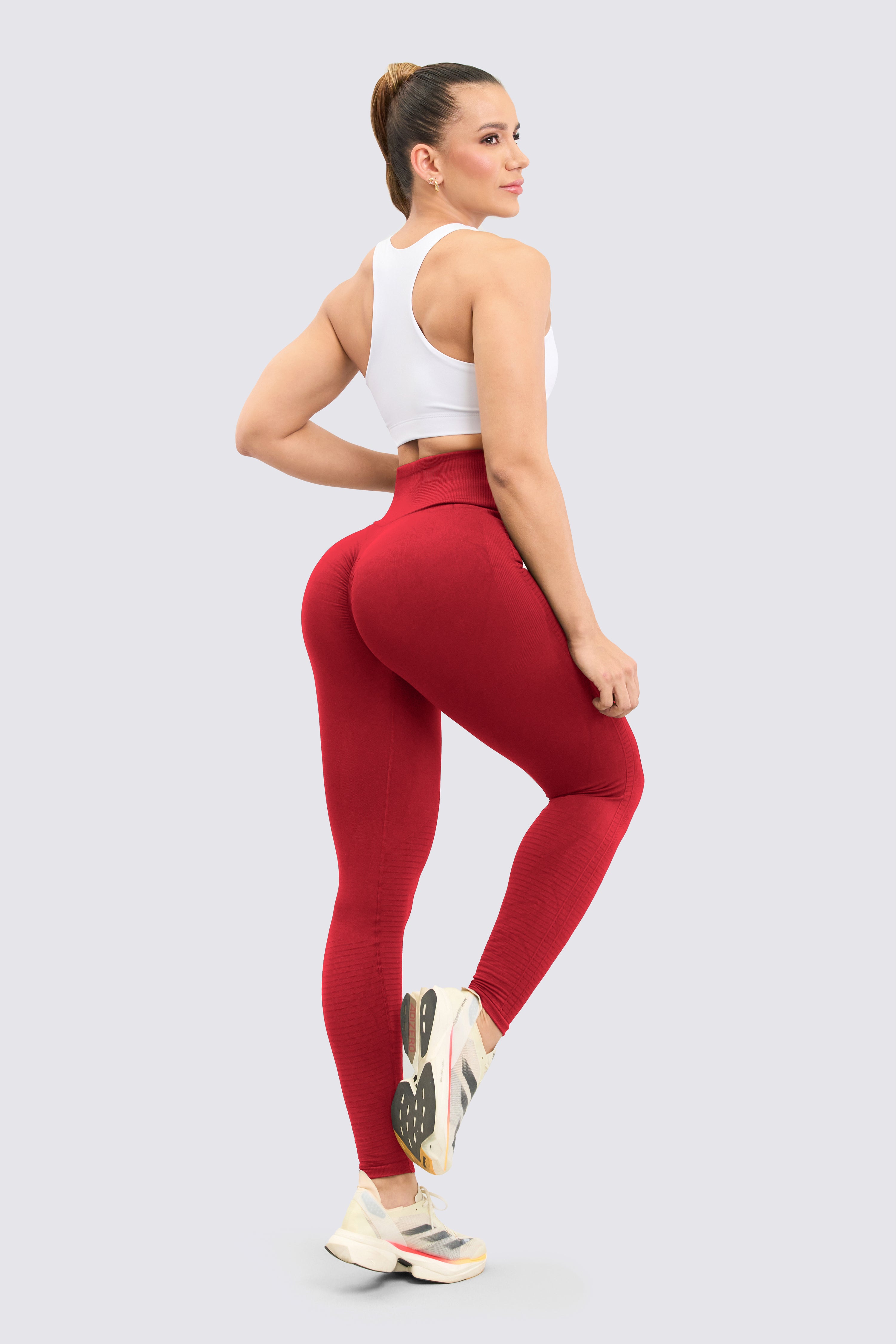 CGW Red Push-Up Seamless Leggings – High Waist & Sculpt Fit